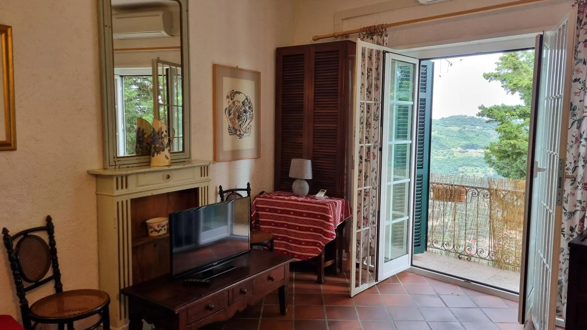 Casa Lela - San Bernardino Apartment Finale Ligure 0*,